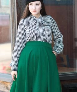 Winter Retrolicious Long Sleeved Bow Top In Houndstooth