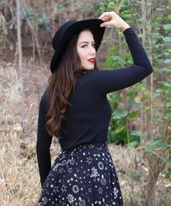 Winter Retrolicious Mock Turtleneck Top In Plain Black