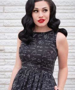 Retrolicious Vintage Dress In Equations Print