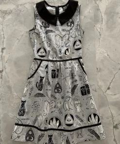 Retrolicious Collared Dress In Spells Halloween Print Clothing 6 Retrolicious Collared Dress In Spells Halloween Print Clothing