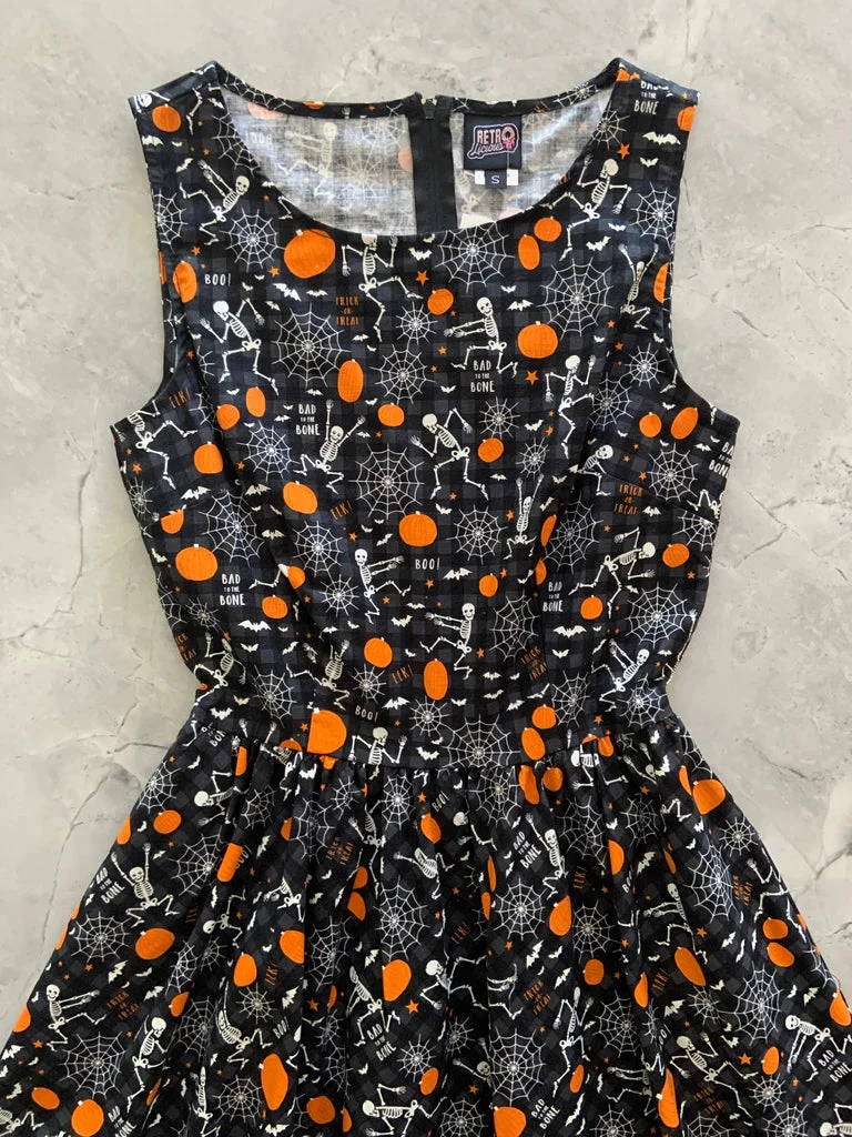 Retrolicious Vintage Dress In Glow In The Dark Dancing Bones Skeleton Print 2 Retrolicious Vintage Dress In Glow In The Dark Dancing Bones Skeleton Print