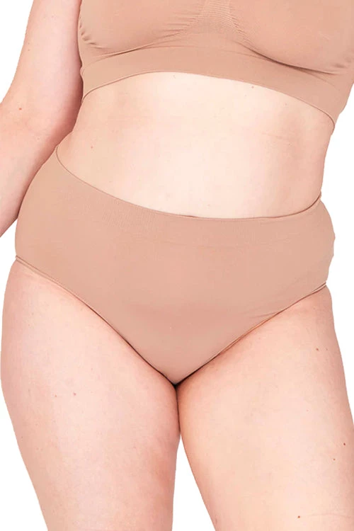 Pamela Mann Hosiery Pamela Mann Curvy Seam Free Comfort Briefs In Nude 1 Pamela Mann Hosiery Pamela Mann Curvy Seam Free Comfort Briefs In Nude