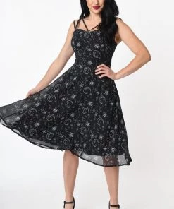 Timeless London Moon & Stars Print Crossover Neck Chiffon Dress Clothing 20 Timeless London Moon & Stars Print Crossover Neck Chiffon Dress Clothing