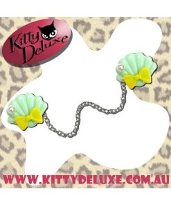 Kitty Deluxe Cardigan Clips In Ariel's Wardrobe - Mint With Yellow Bow