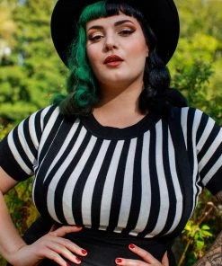 Winter Collectif Joy Knit Top In Beetle Stripe