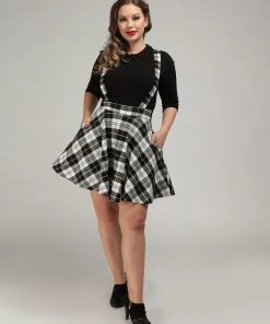 Collectif Lexi Skater Suspender Skirt In Monochrome Check Winter