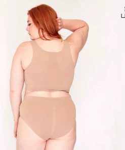 Pamela Mann Hosiery Pamela Mann Curvy Seam Free Comfort Support Top/Bra In Nude 11 Pamela Mann Hosiery Pamela Mann Curvy Seam Free Comfort Support Top/Bra In Nude