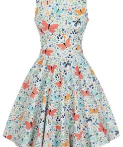 Lady Vintage Tea Dress In Spring Time Bloom